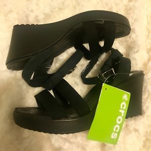 NWT Black Wedges